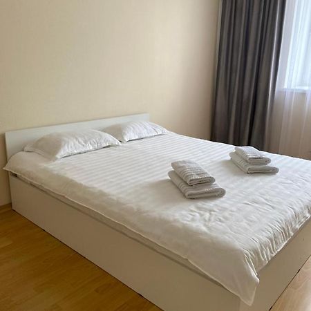 Apartment in the city centre Akmola Esterno foto
