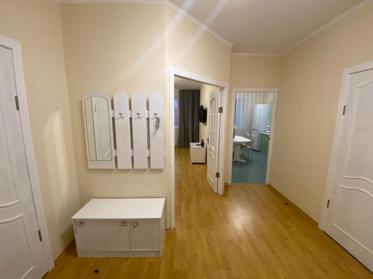 Apartment in the city centre Akmola Esterno foto